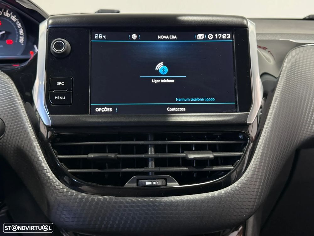 Peugeot 208 1.2 PureTech Style - 33