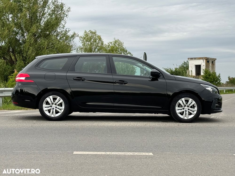 Peugeot 308 BlueHDi 130 EAT6 Stop & Start Active Business-Paket - 5