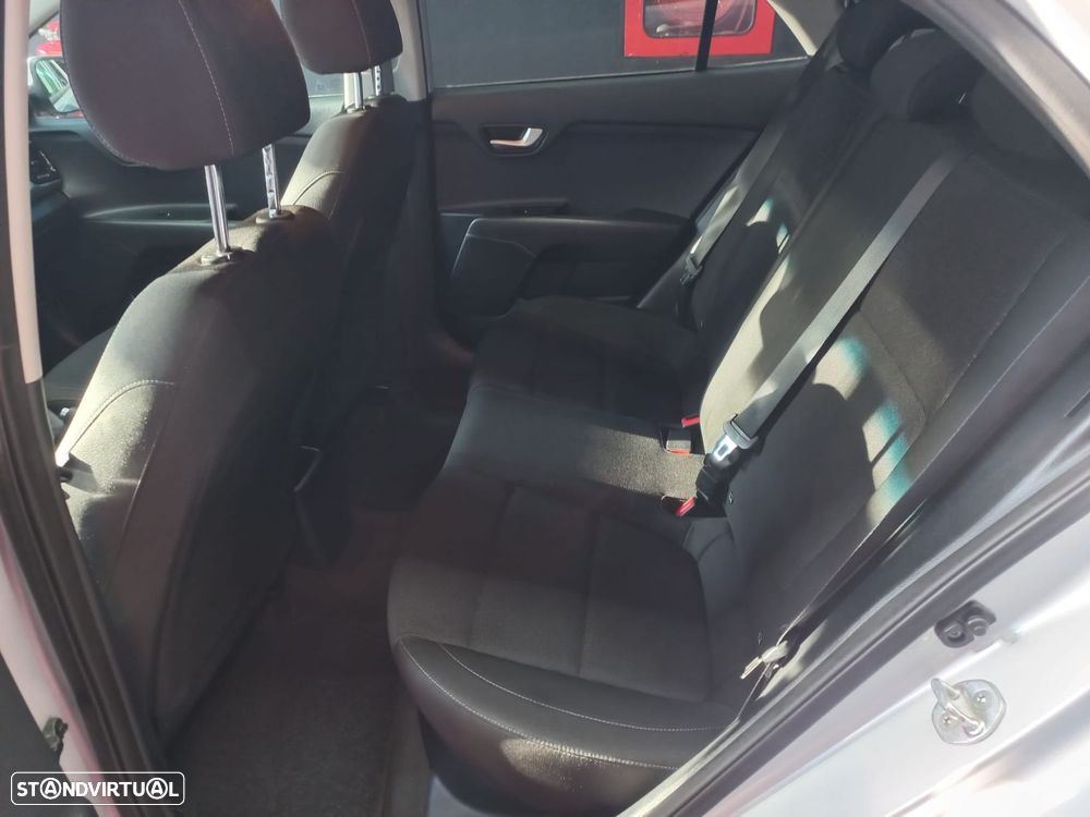 Kia Rio 1.2 CVVT LX - 15