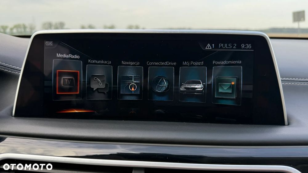 BMW Seria 7 750Li xDrive Edition Exclusive - 21