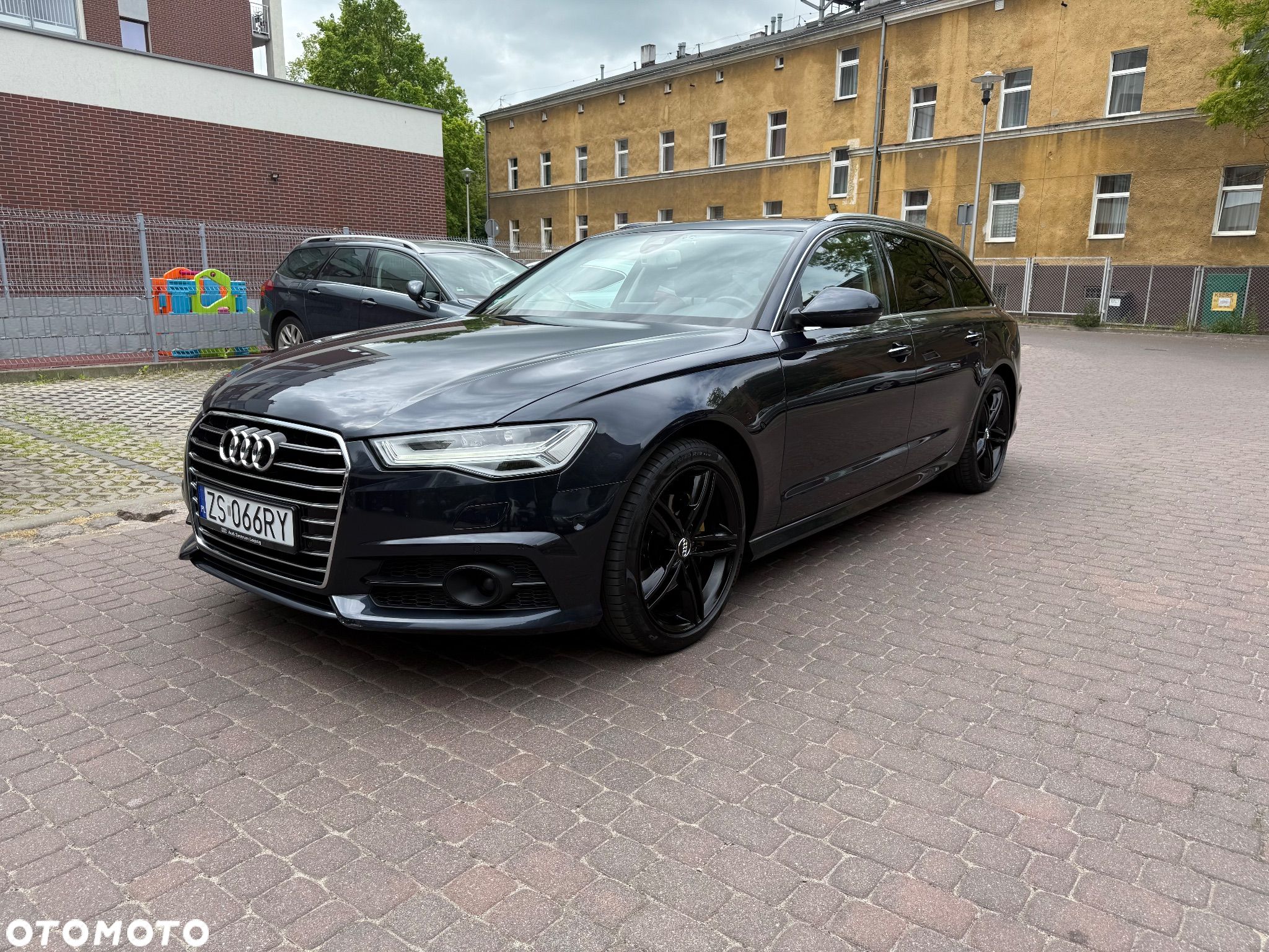 Audi A6 - 1