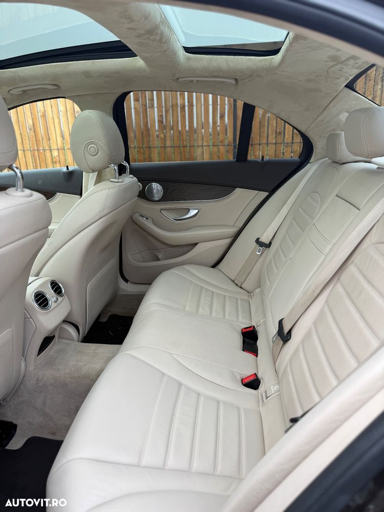 Mercedes-Benz C 350 e T 7G-TRONIC AMG Line - 3