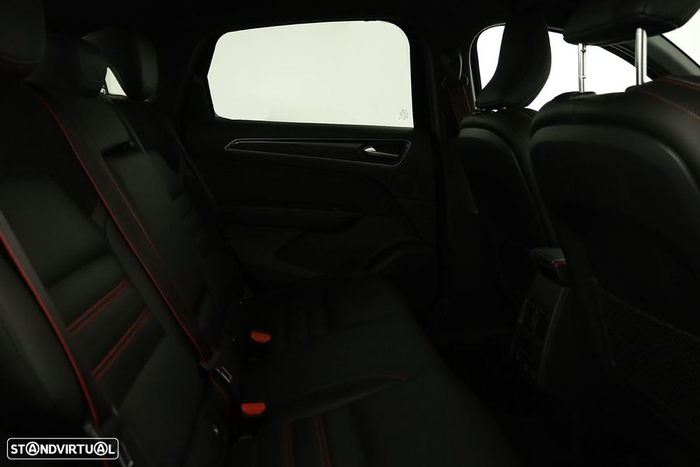 Renault Arkana 1.3 TCe R.S.Line EDC - 24