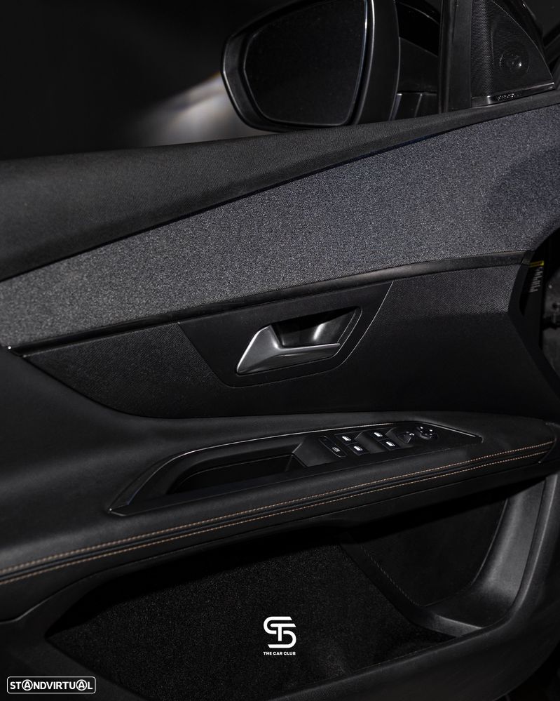 Peugeot 3008 1.2 PureTech GT Line EAT8 - 24