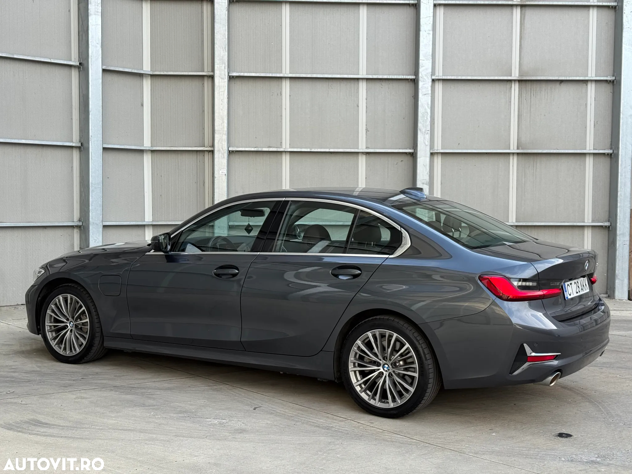BMW Seria 3 330e AT PHEV - 7