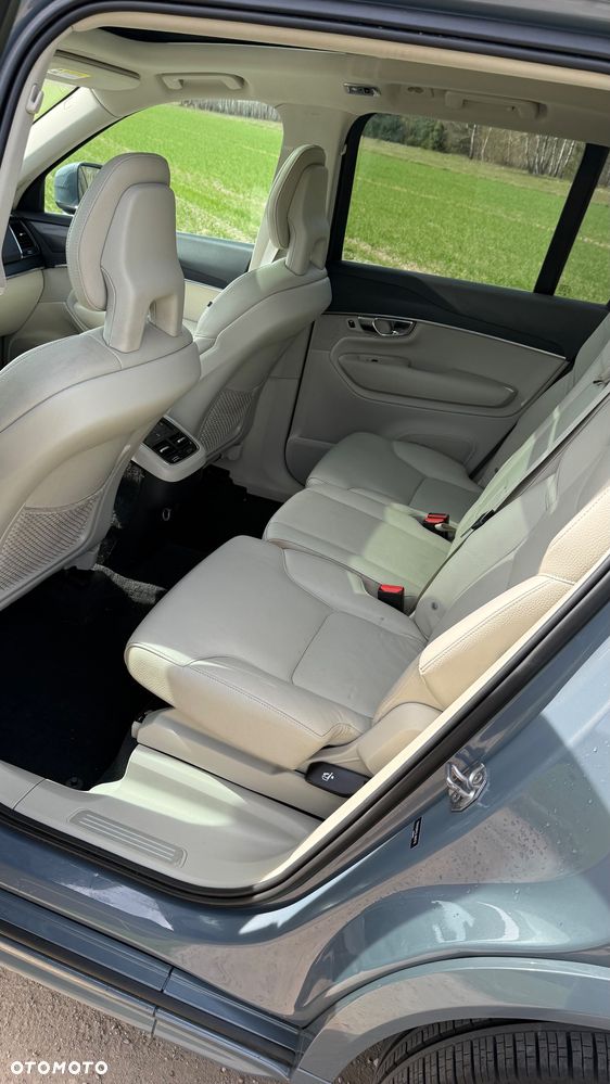 Volvo XC 90 - 12