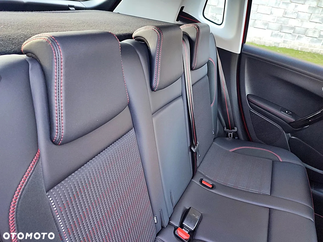 Używany Peugeot 2008 2016 - 39 900 PLN, 89 000 km - Otomoto.pl