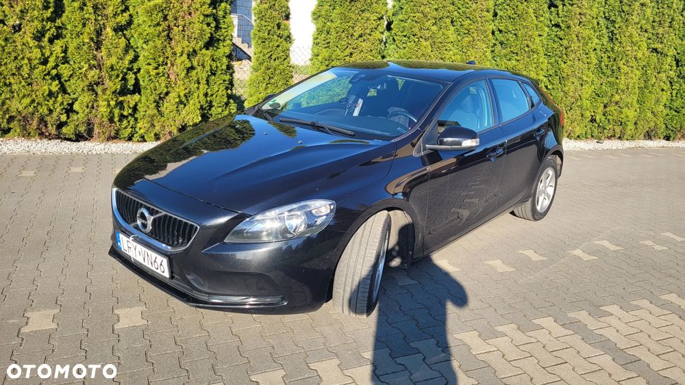 Volvo V40 D2 Momentum - 3
