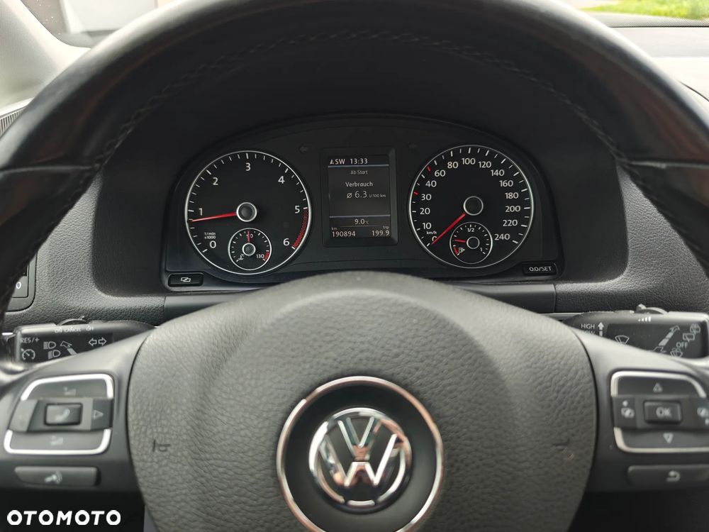 Volkswagen Touran 1.6 TDI DPF Highline - 8