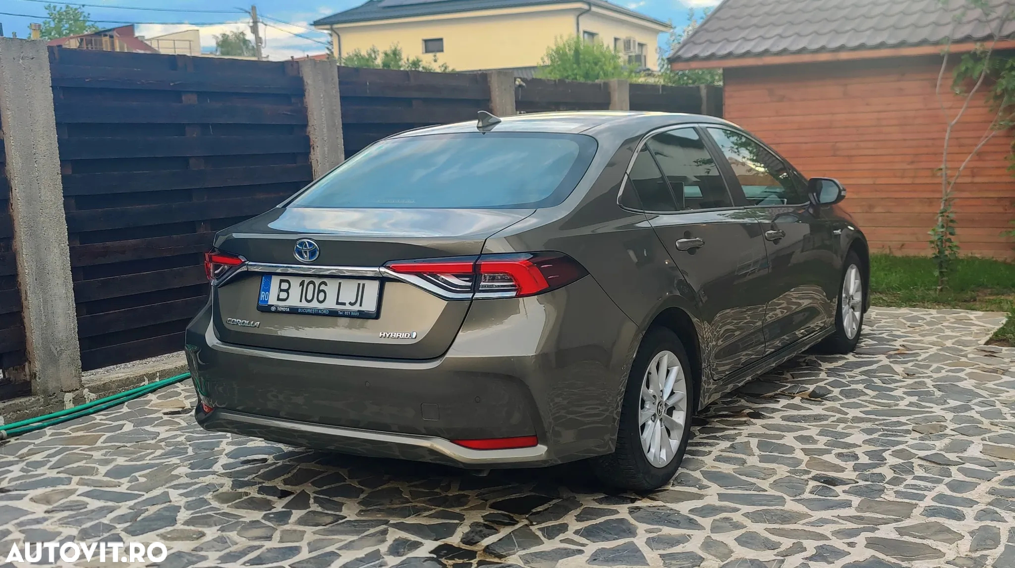 Toyota Corolla 1.8 HSD Dynamic - 24
