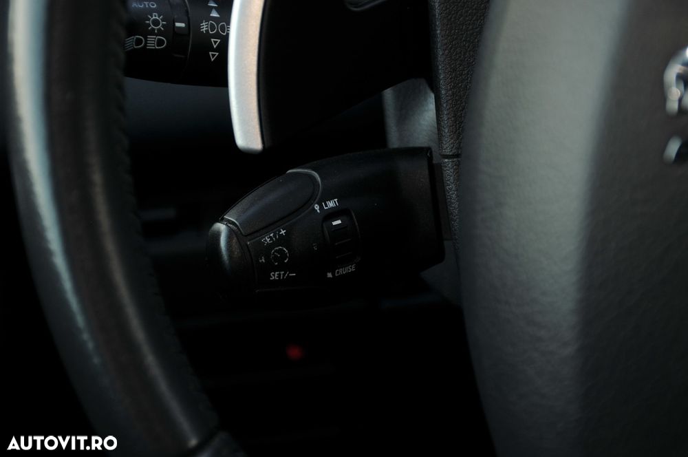 Peugeot 3008 BlueHDi 120 EAT6 Stop & Start Allure - 17