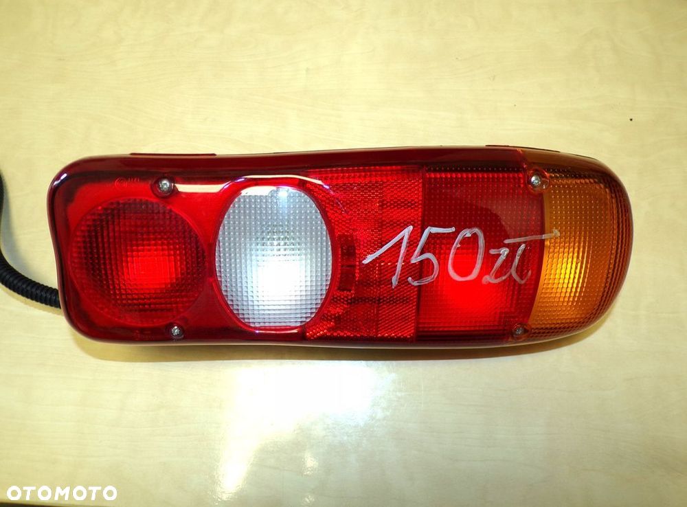VW T5 T5 LIFT 16- LAMPA TYLNA PRAWA NOWA ORYGINALNA DO RAMY SKRZYNII - 1