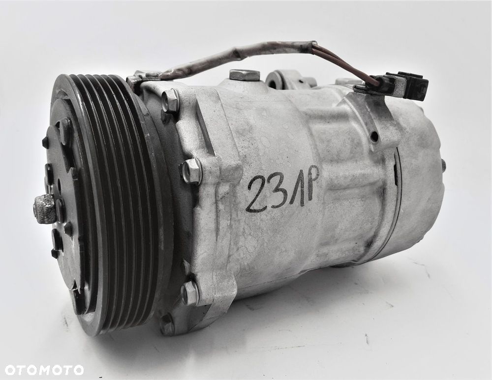 SPRĘŻARKA KLIMATYZACJI VW TRANSPORTER T4 1.9 D 1.9 TD 2.0 2.4 D 2.5 2.8 - 1