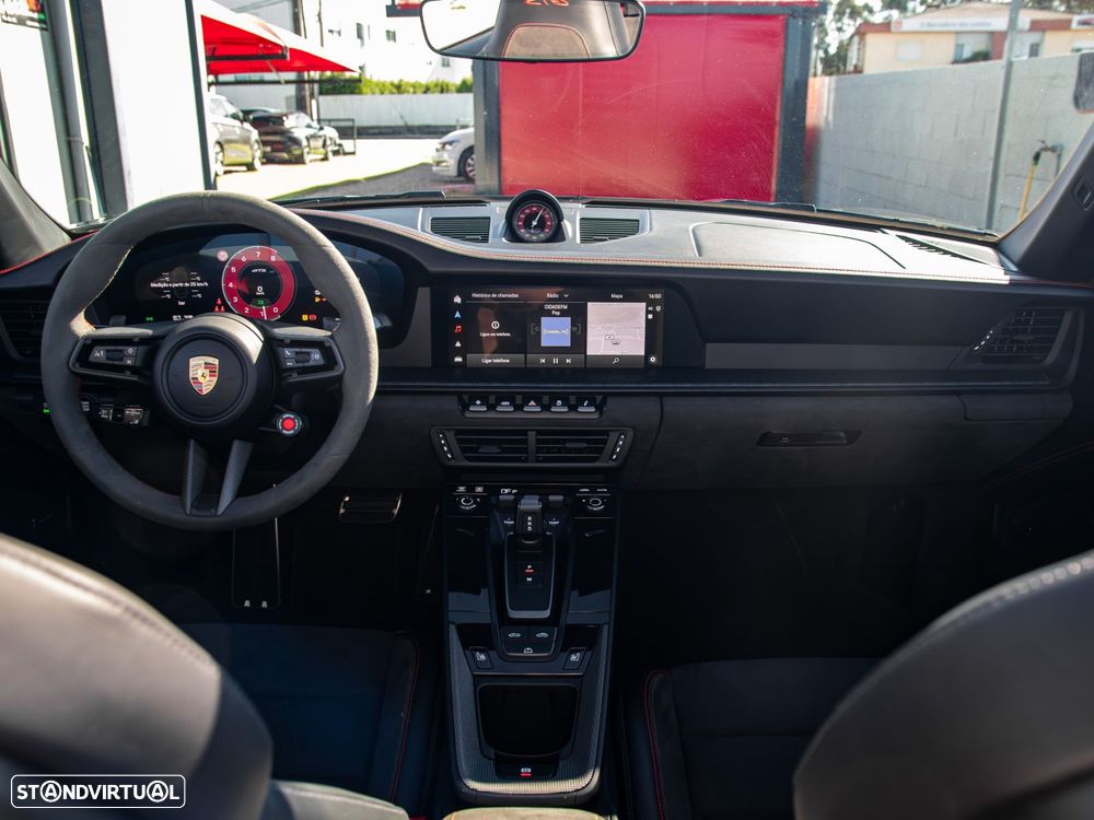 Porsche 911 (992) Carrera GTS - 26