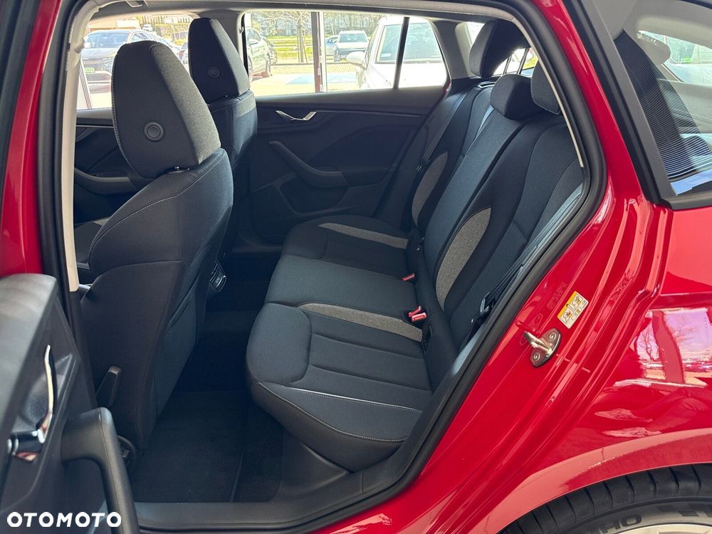 Skoda Scala 1.5 TSI Drive DSG - 12