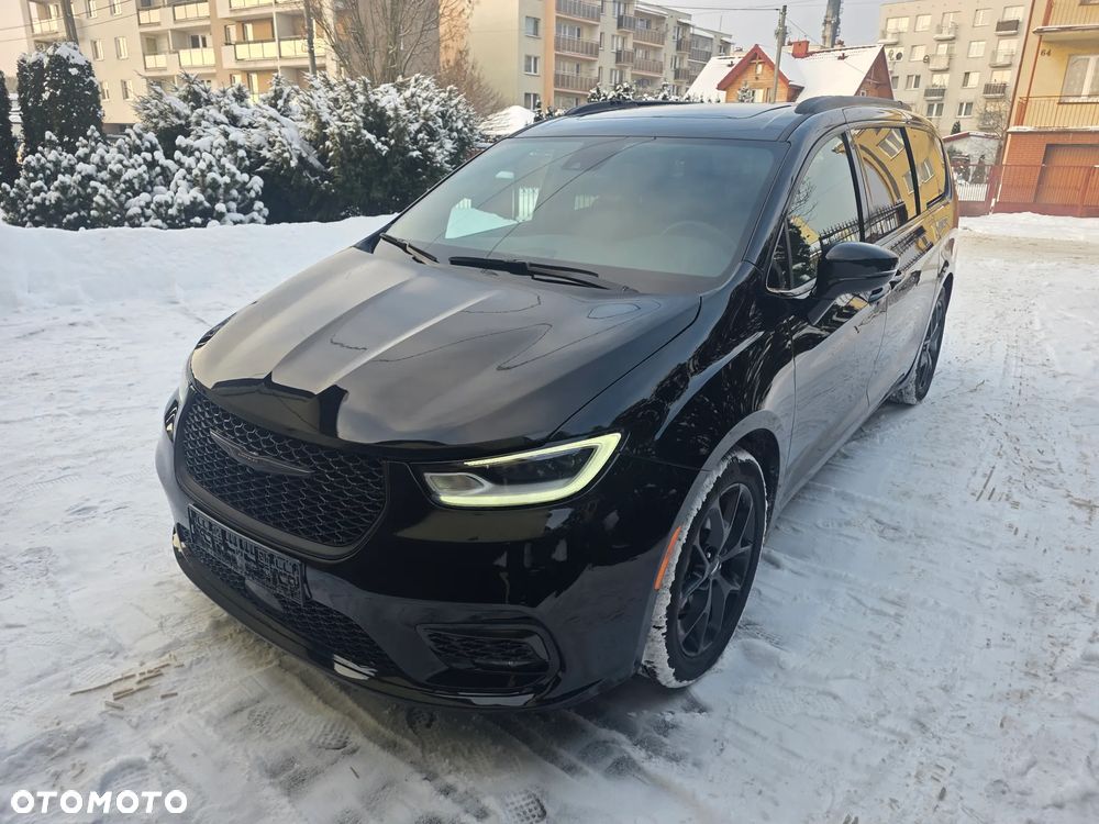 Chrysler Pacifica - 3