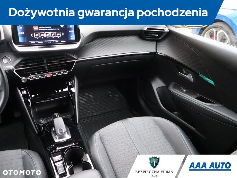 Peugeot 208 - 10