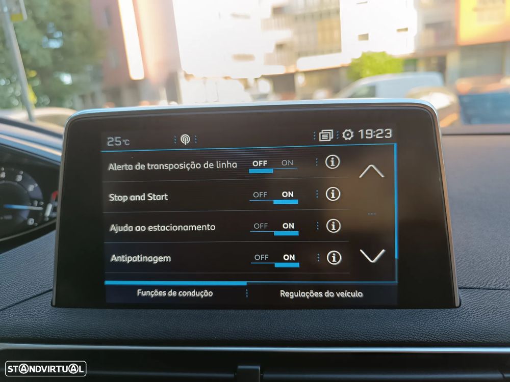 Peugeot 3008 PureTech 130 Stop & Start GPF EAT8 Active Business-Pack - 43