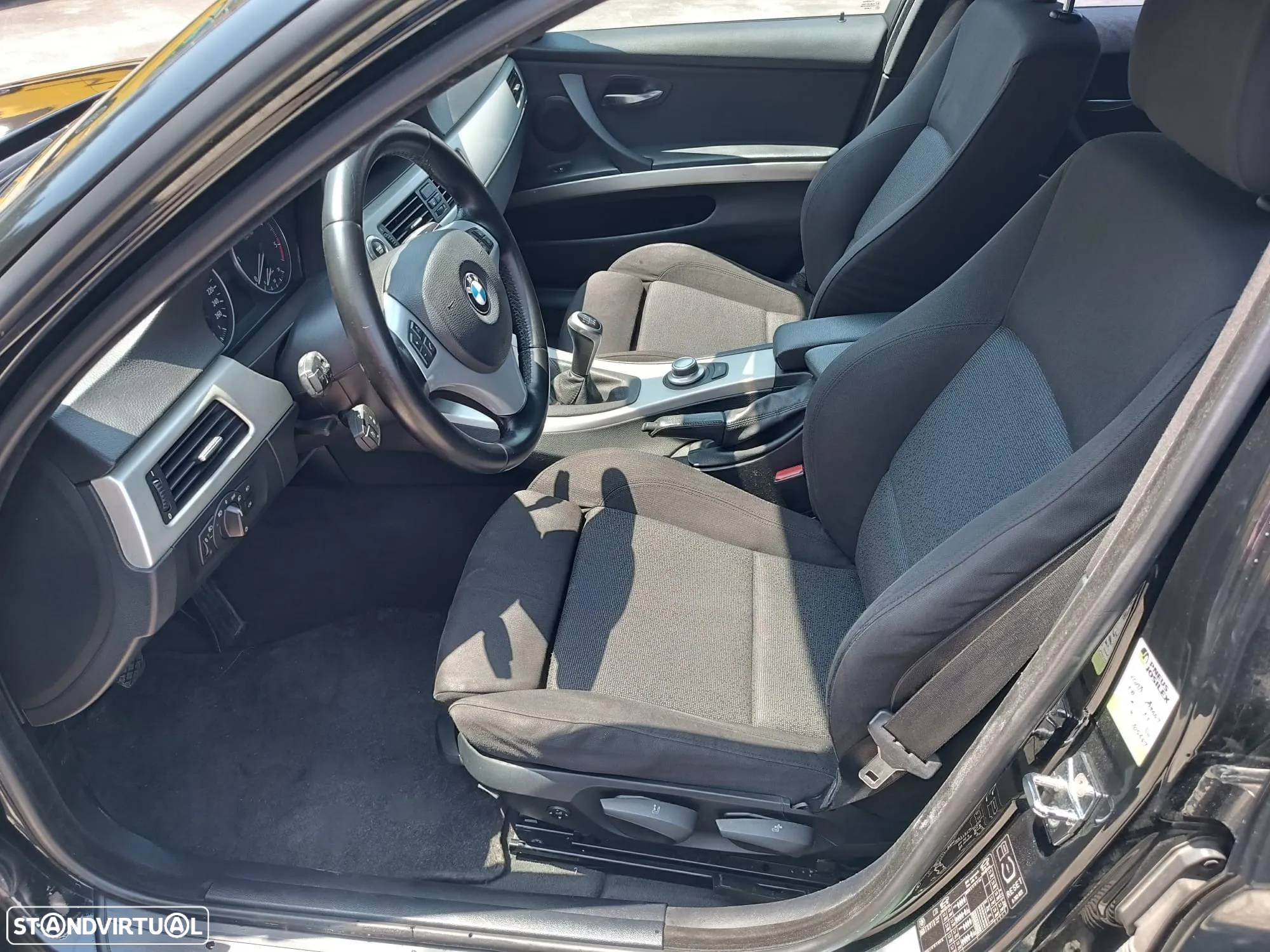 BMW 320 d Touring - 9