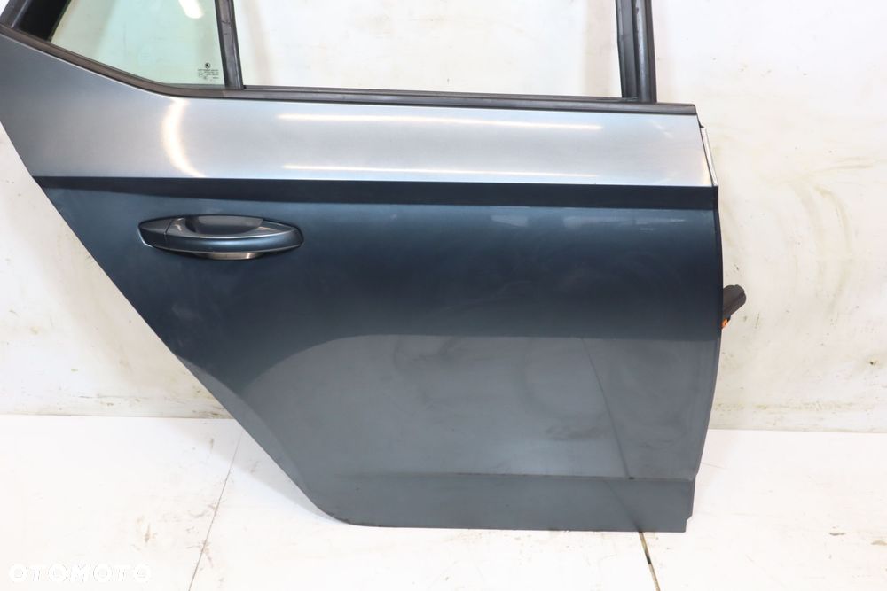 DRZWI PRAWY TYŁ SKODA FABIA III LF7Y HB - 5