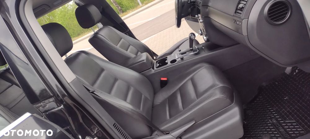 Volkswagen Touareg 3.0 V6 TDI DPF Automatik - 10