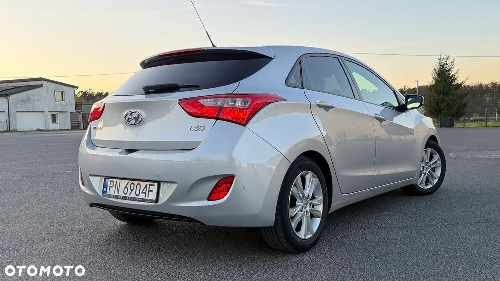 Hyundai i30 1.4 Base - 32