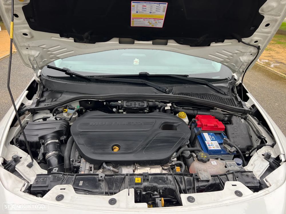 Fiat Tipo 1.6 M-Jet Lounge Tech DCT - 14