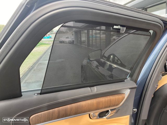 Volvo V90 2.0 T6 PHEV Inscription AWD - 34