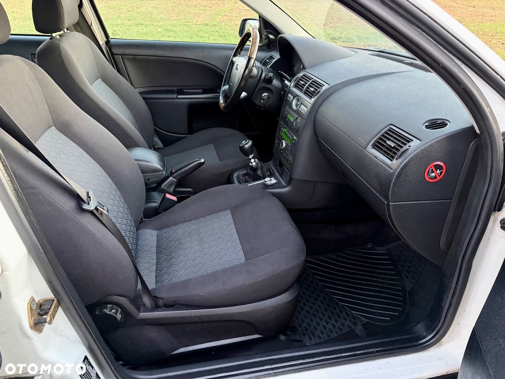 Ford Mondeo 2.0 TDCI Platinium X - 25