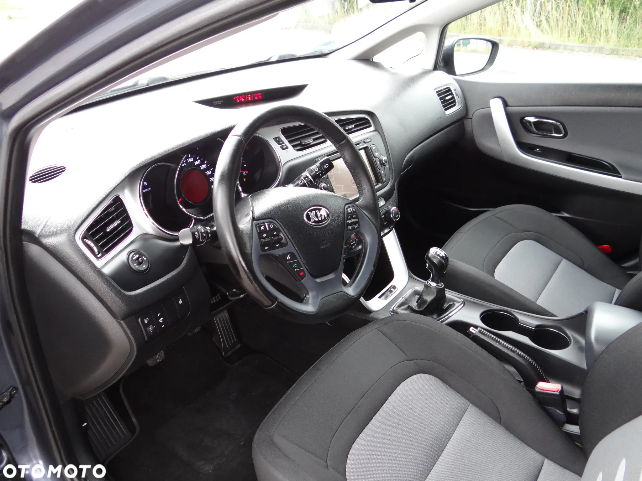 Kia Ceed - 15