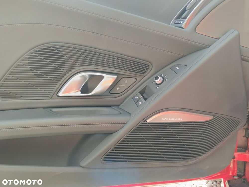 Audi R8 Spyder - 30