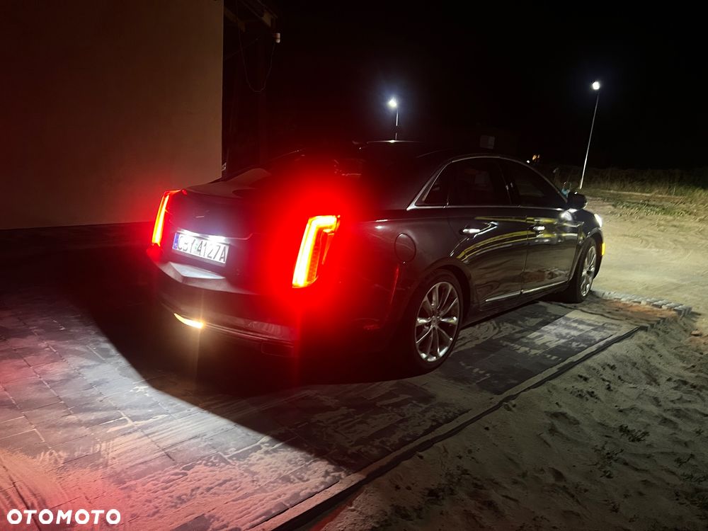 Cadillac XTS - 8