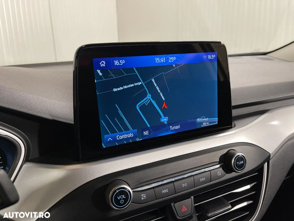 Ford Focus 1.0 EcoBoost Trend Edition - 16