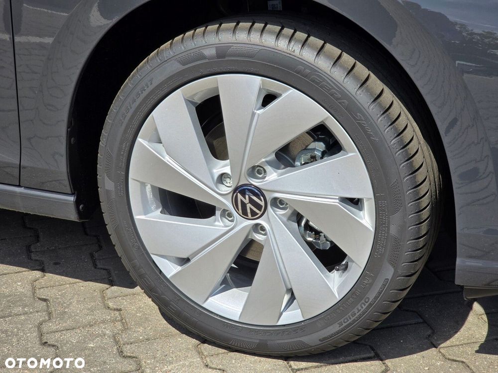 Volkswagen Golf VIII 1.5 eTSI mHEV Life Plus DSG - 7