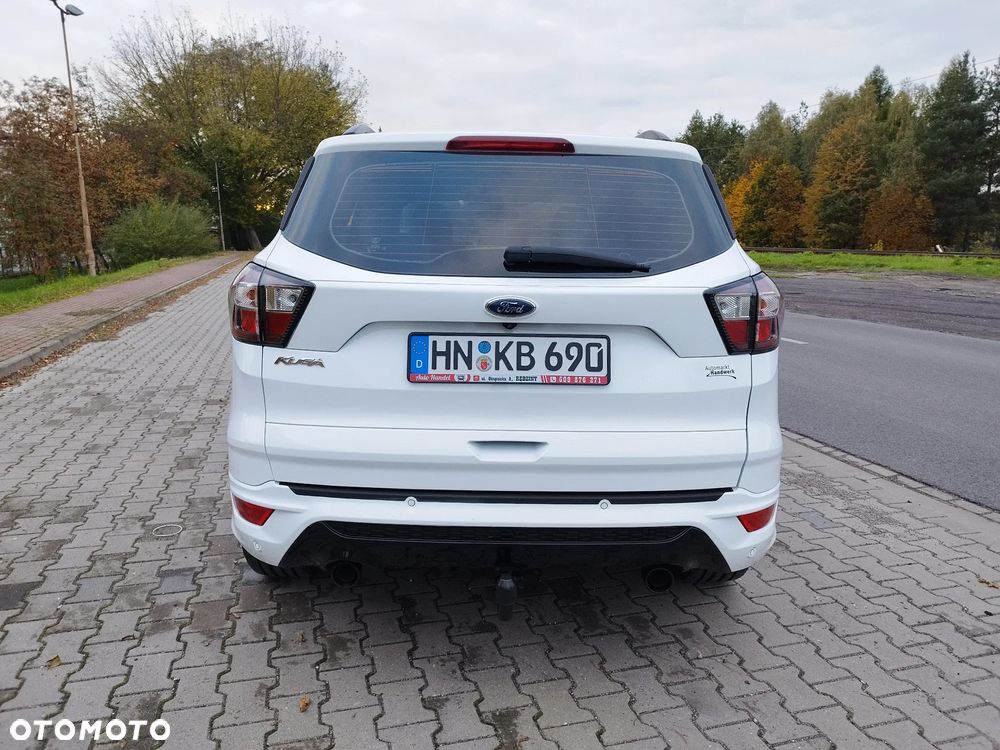 Ford Kuga 2.0 TDCi 4x4 ST-Line - 27