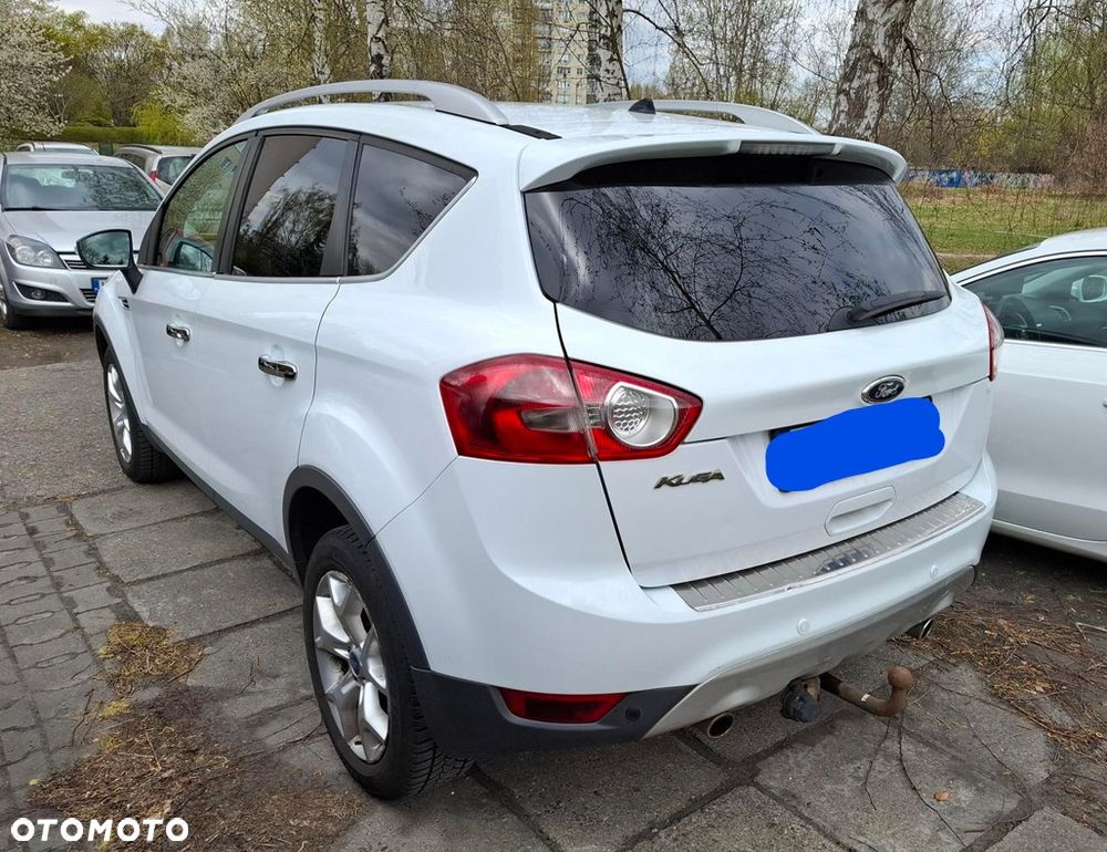 Ford Kuga 2.0 TDCi 2x4 Trend - 4