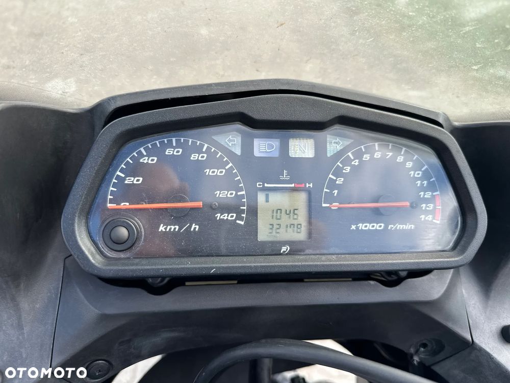 Honda Varadero - 19