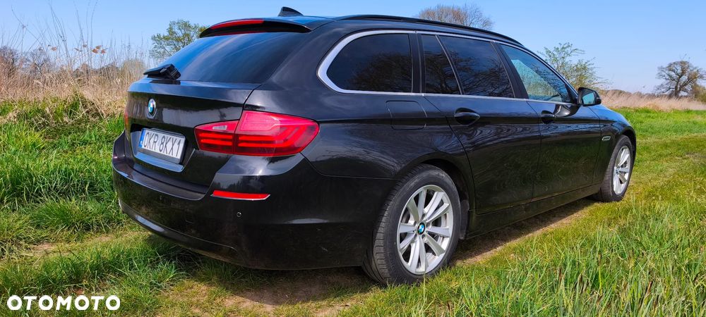 BMW Seria 5 520d xDrive - 8
