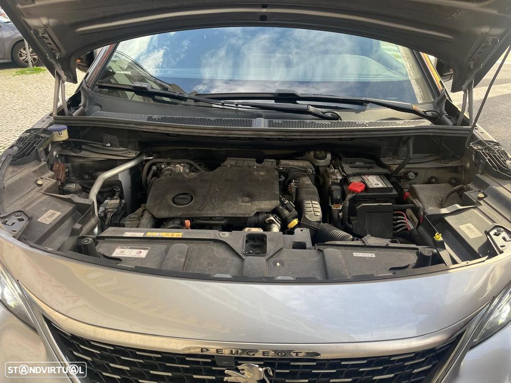 Peugeot 5008 1.5 BlueHDi Allure EAT8 - 7
