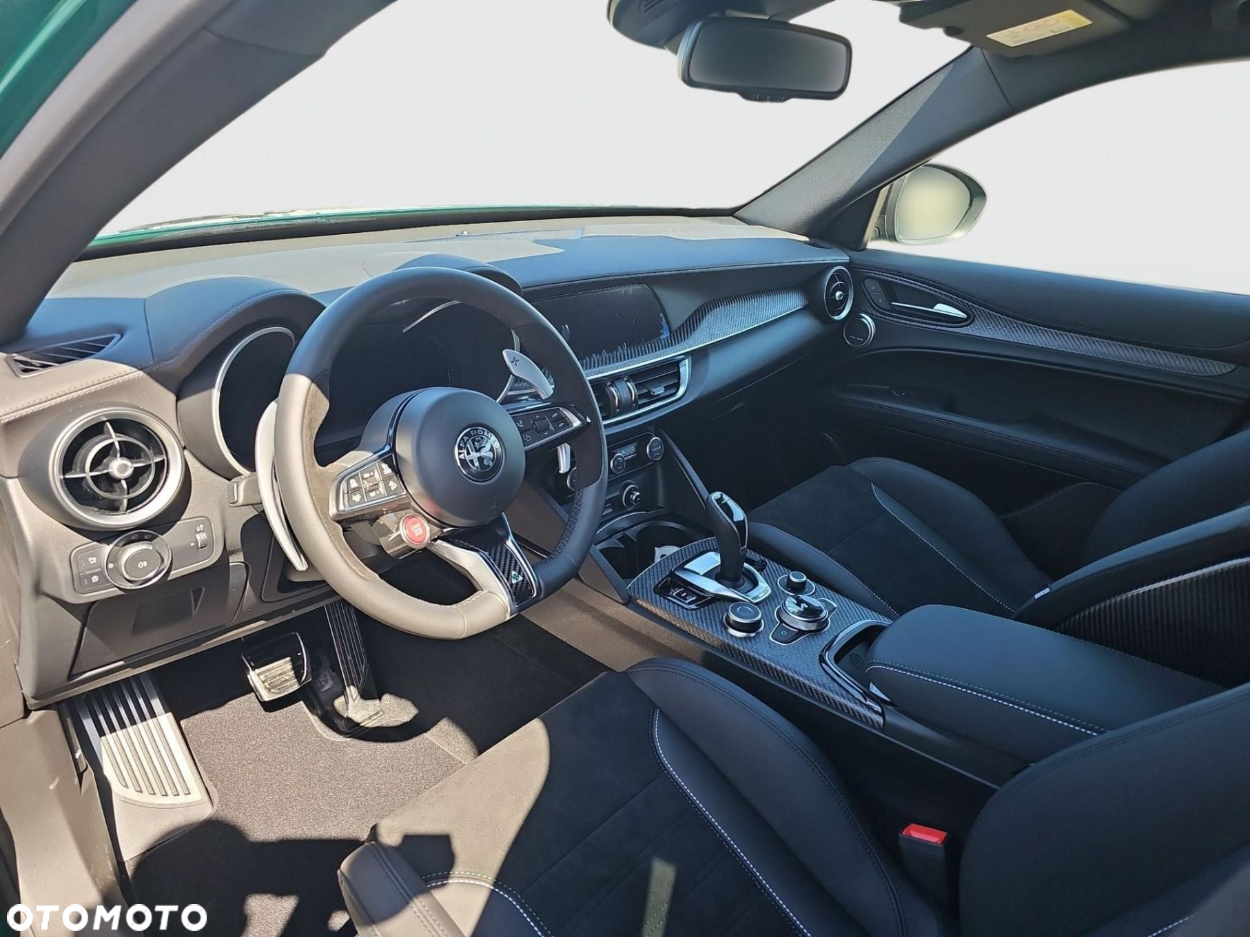 Alfa Romeo Stelvio - 11