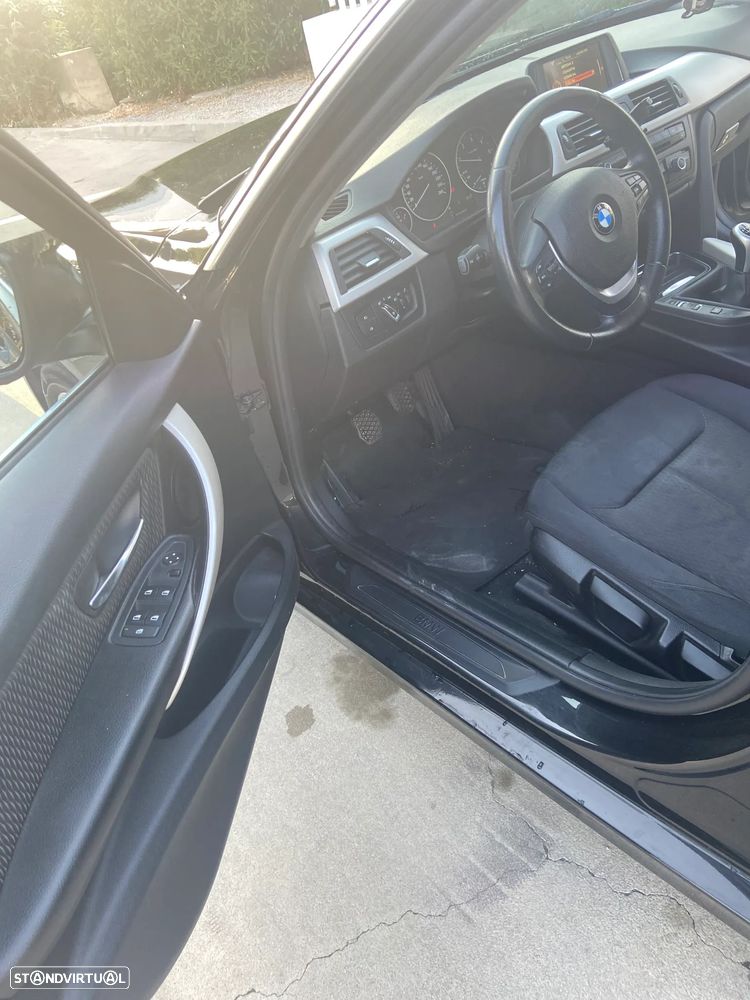 BMW 318 d - 10