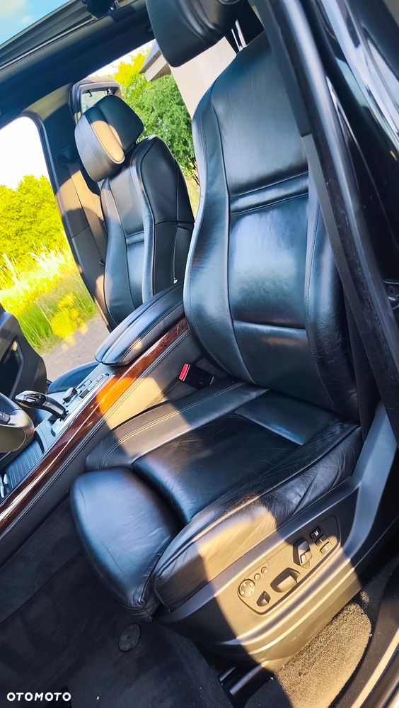 BMW X5 4.8 is Edition Exclusive - 13