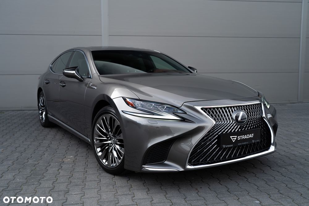 Lexus LS