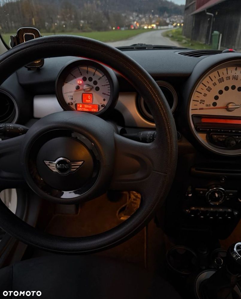 MINI ONE Minimalism - 3