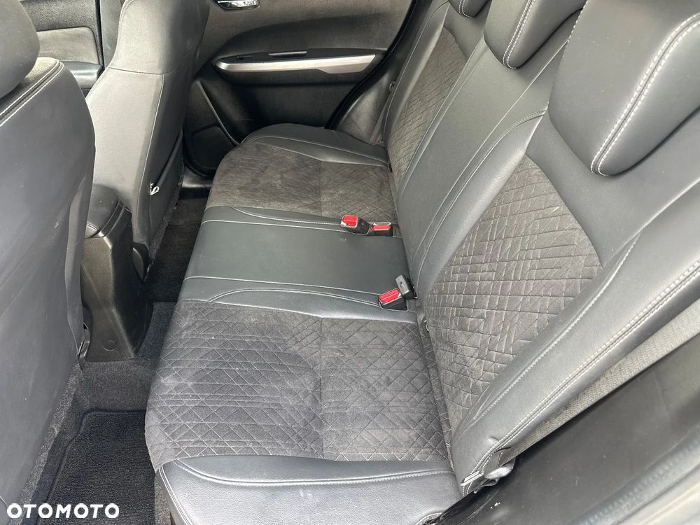 Suzuki Vitara - 21
