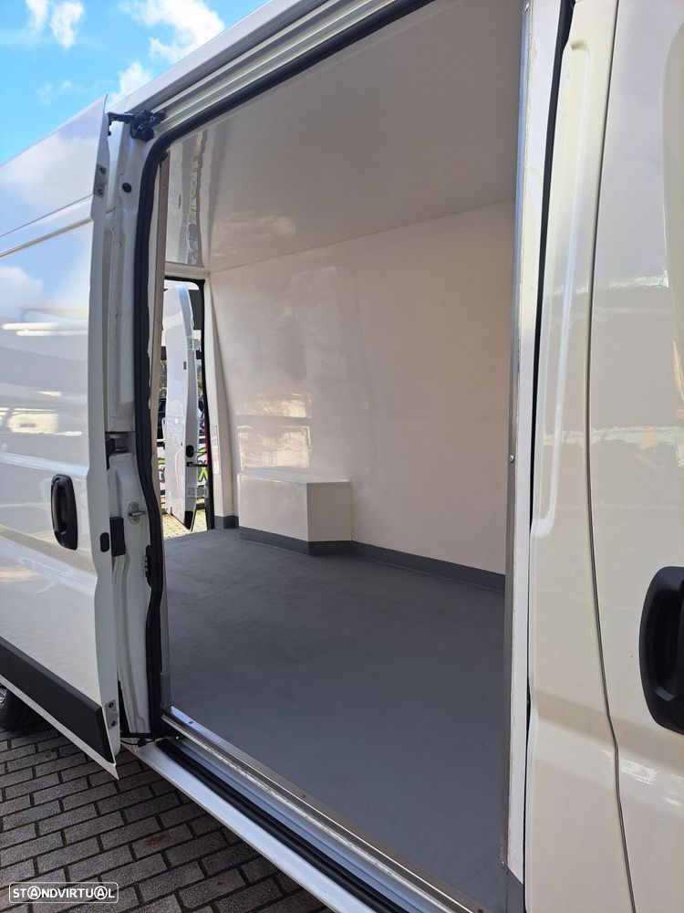 Citroën Jumper 2.2 BlueHDi 3.5T L3H2 - 16