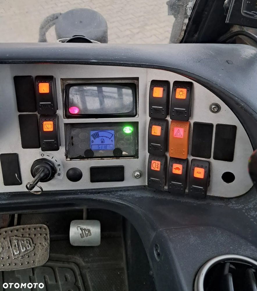 JCB 524-50 AGRI - 16