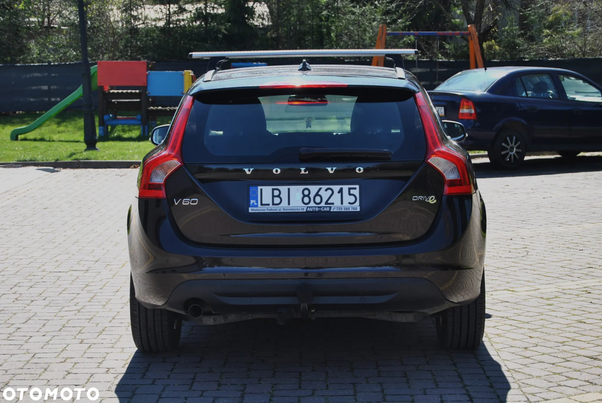 Volvo V60 D2 Summum - 17