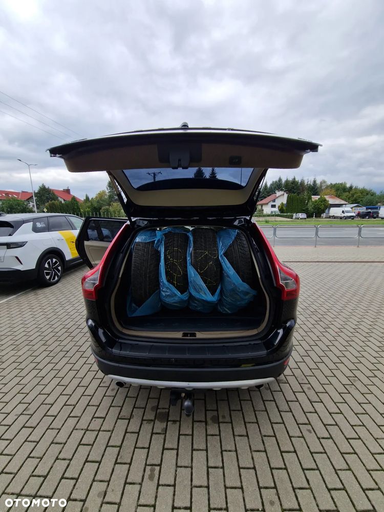 Volvo XC 60 2.4D AWD - 21