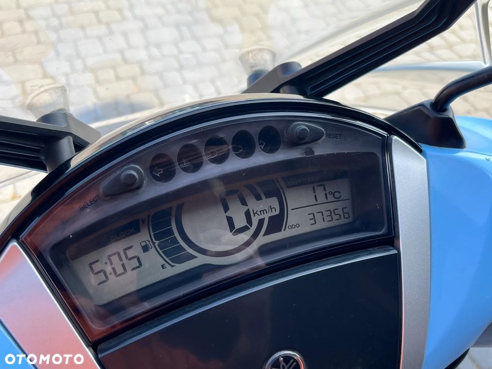 Yamaha Inny - 9
